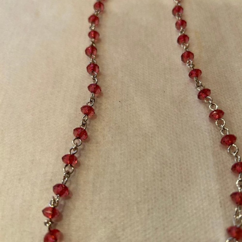 Avon necklace with pink beads